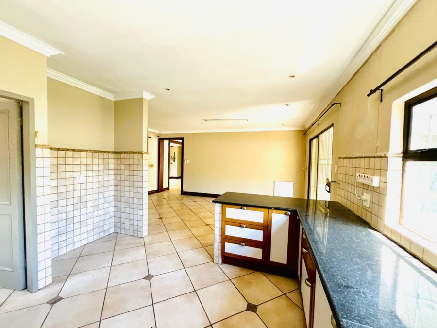 3 Bedroom Property for Sale in Wapadrand Gauteng