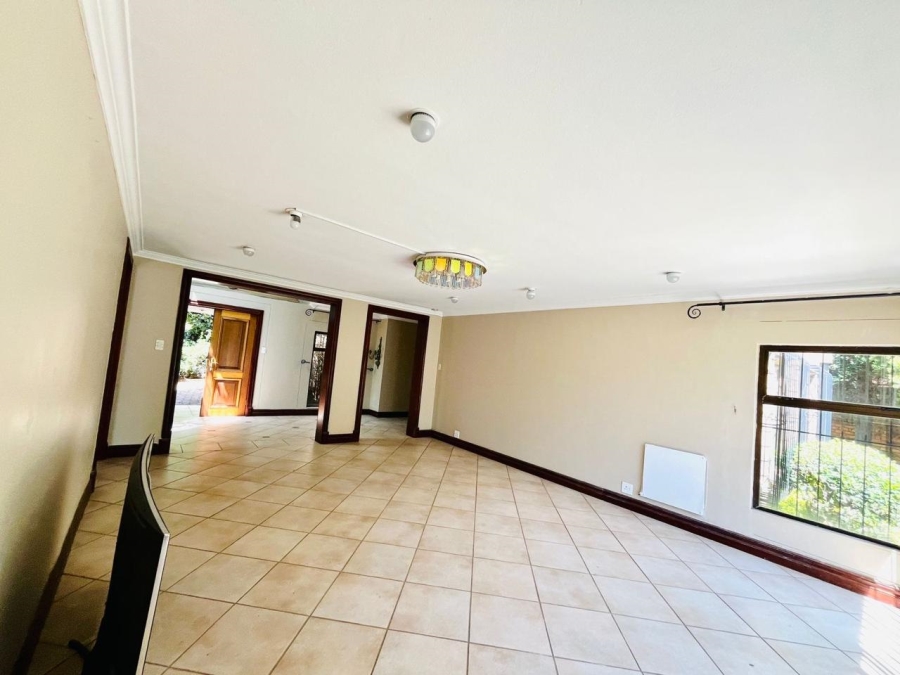 3 Bedroom Property for Sale in Wapadrand Gauteng
