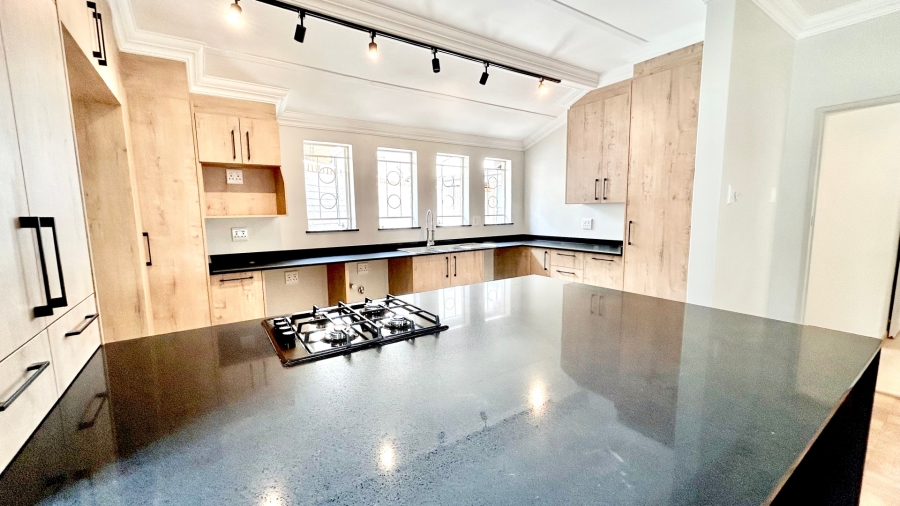 To Let 3 Bedroom Property for Rent in Nieuw Muckleneuk Gauteng