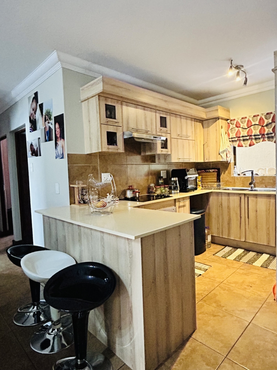 3 Bedroom Property for Sale in Comet Gauteng