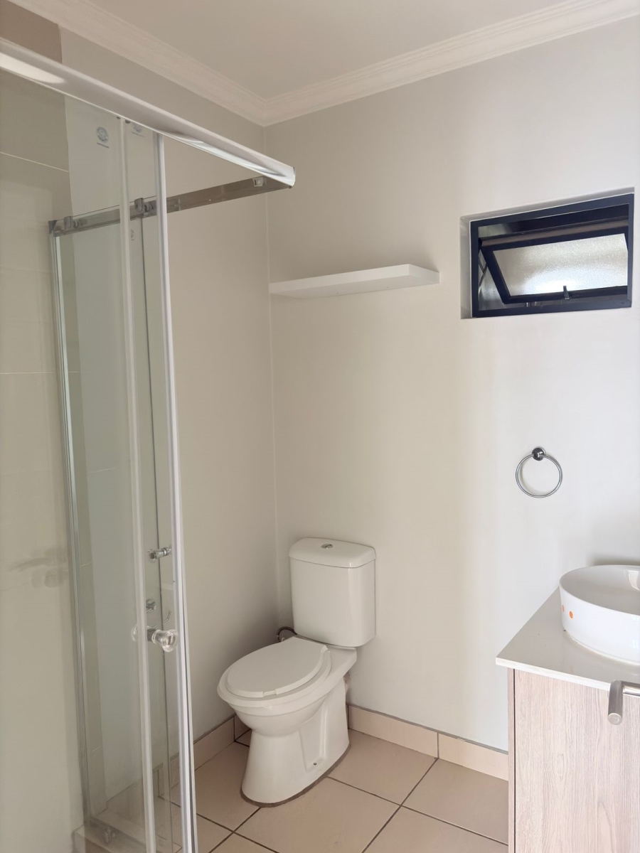 2 Bedroom Property for Sale in Halfway Gardens Gauteng