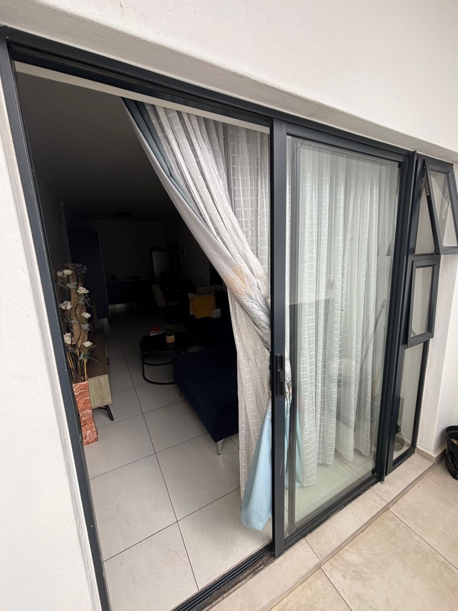 2 Bedroom Property for Sale in Carlswald Gauteng