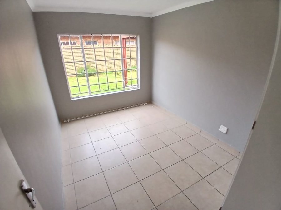 To Let 2 Bedroom Property for Rent in Equestria Gauteng