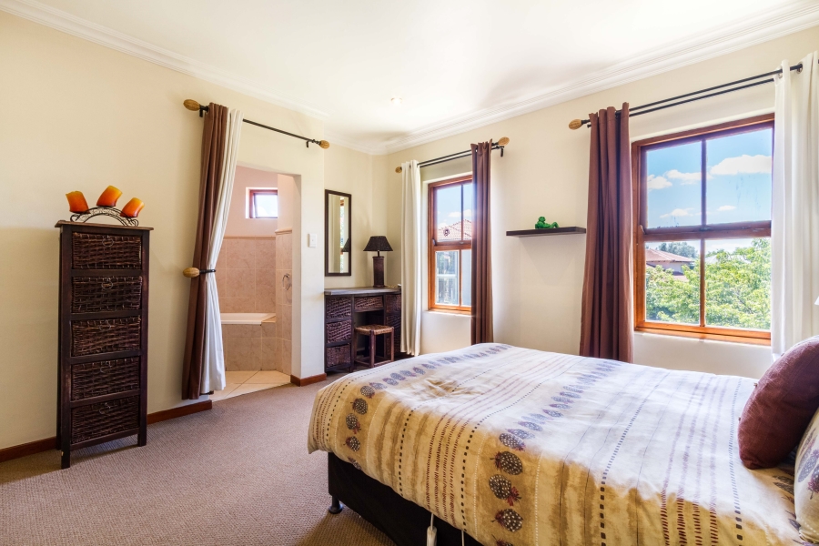 4 Bedroom Property for Sale in Silver Lakes Golf Estate Gauteng