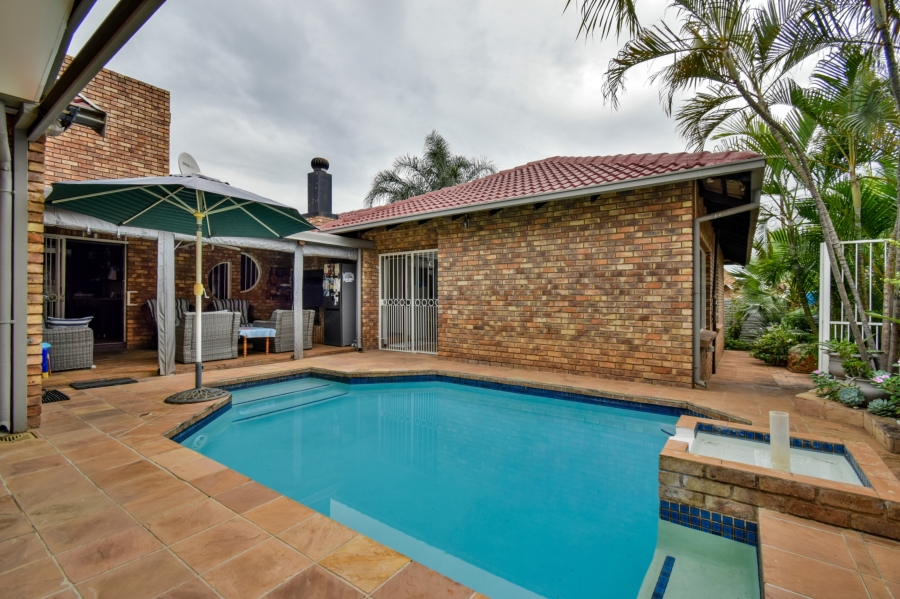 5 Bedroom Property for Sale in Montana Park Gauteng