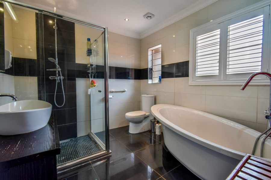 5 Bedroom Property for Sale in Montana Park Gauteng