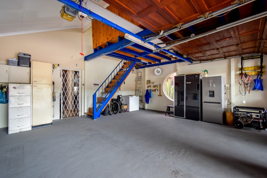 5 Bedroom Property for Sale in Montana Park Gauteng