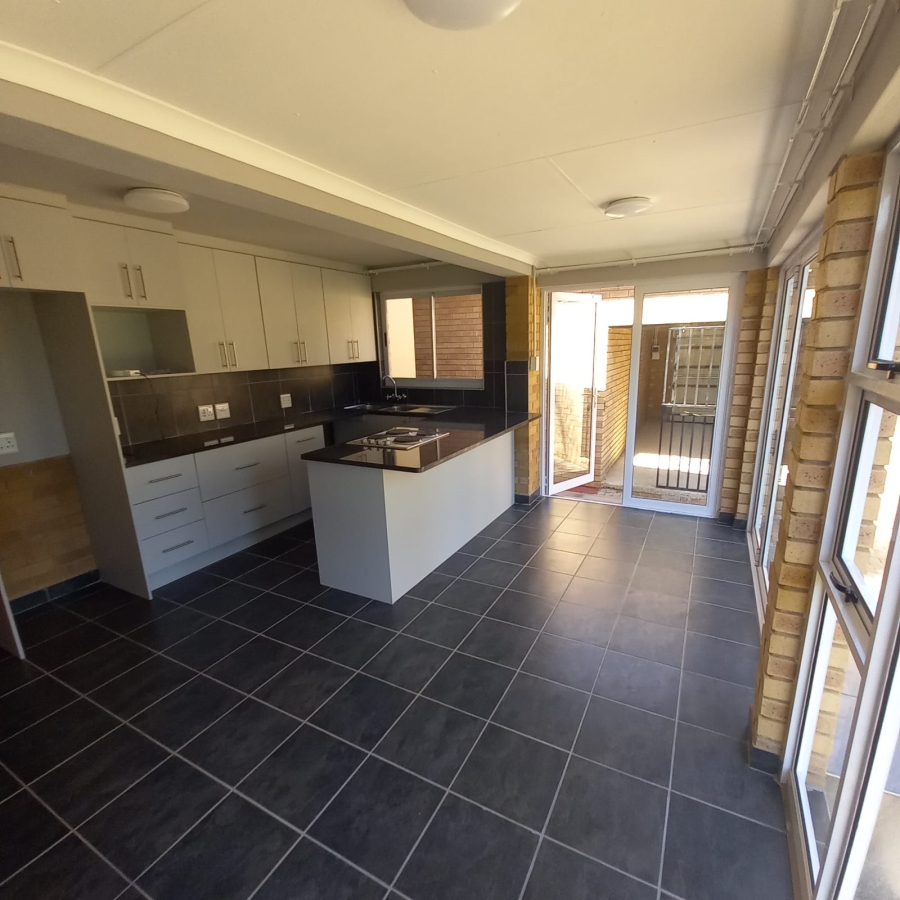 To Let 2 Bedroom Property for Rent in Rietfontein Gauteng