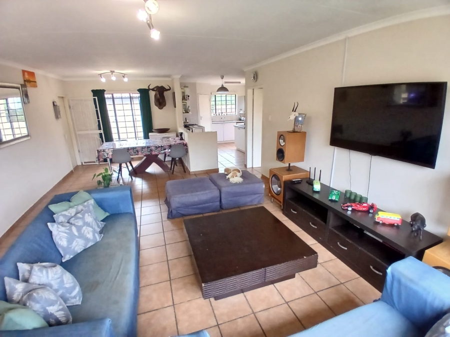 To Let 3 Bedroom Property for Rent in Moregloed Gauteng