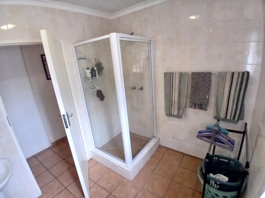 To Let 3 Bedroom Property for Rent in Moregloed Gauteng