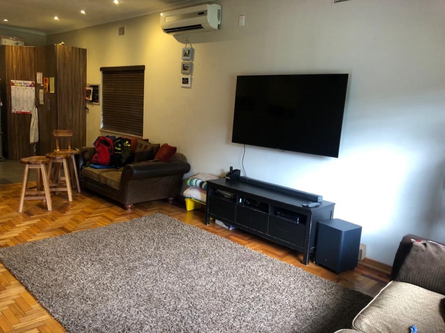 To Let 3 Bedroom Property for Rent in Waverley Gauteng