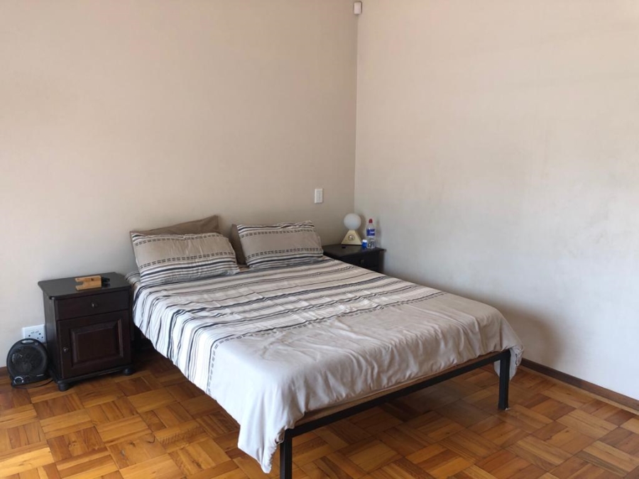 To Let 3 Bedroom Property for Rent in Waverley Gauteng