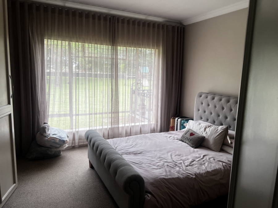 4 Bedroom Property for Sale in Kameeldrift East Gauteng