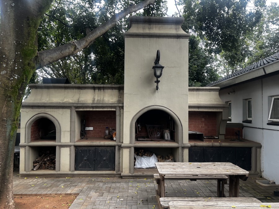 4 Bedroom Property for Sale in Kameeldrift East Gauteng