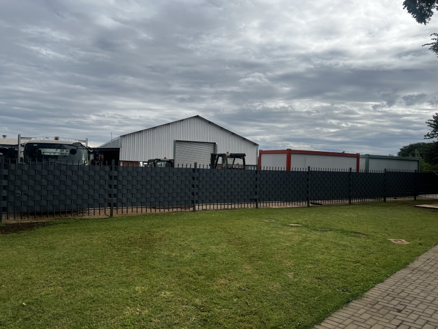 4 Bedroom Property for Sale in Kameeldrift East Gauteng