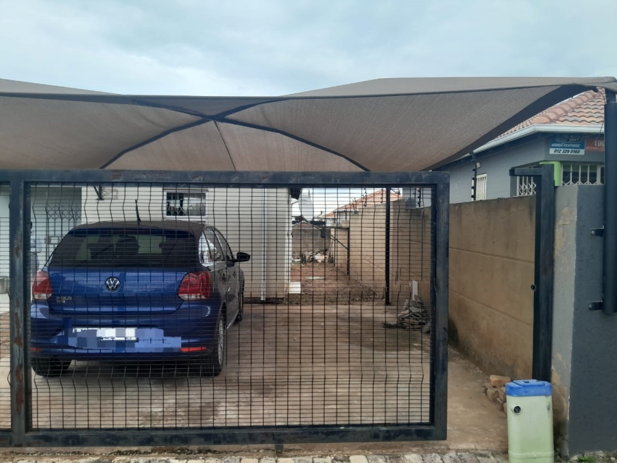 3 Bedroom Property for Sale in Glenway Estate Gauteng