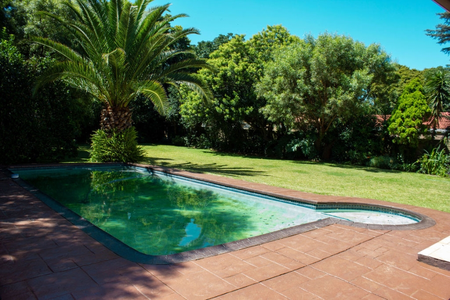 5 Bedroom Property for Sale in Wierda Park Gauteng