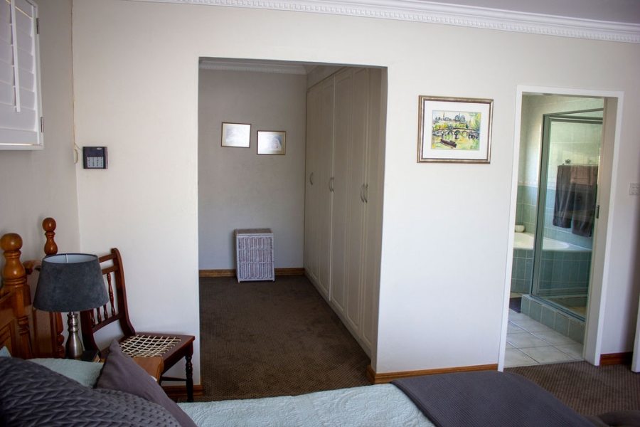 5 Bedroom Property for Sale in Wierda Park Gauteng