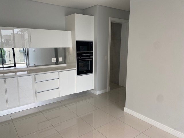 To Let 2 Bedroom Property for Rent in Houghton Estate Gauteng