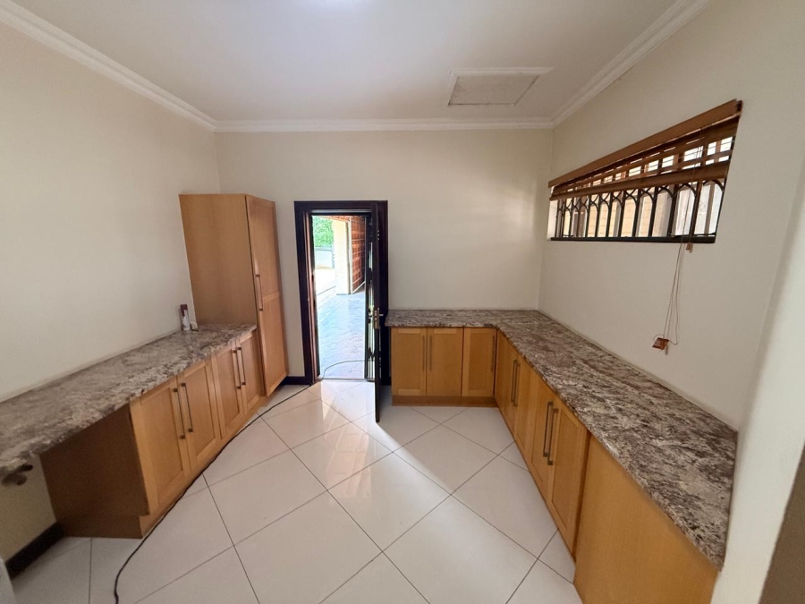 4 Bedroom Property for Sale in Three Rivers Proper Gauteng