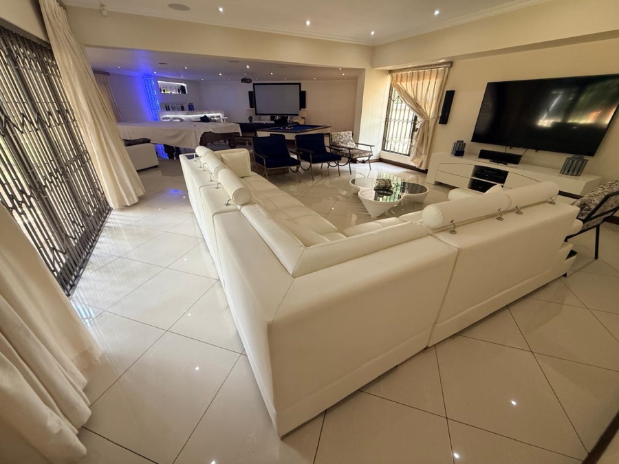 4 Bedroom Property for Sale in Three Rivers Proper Gauteng