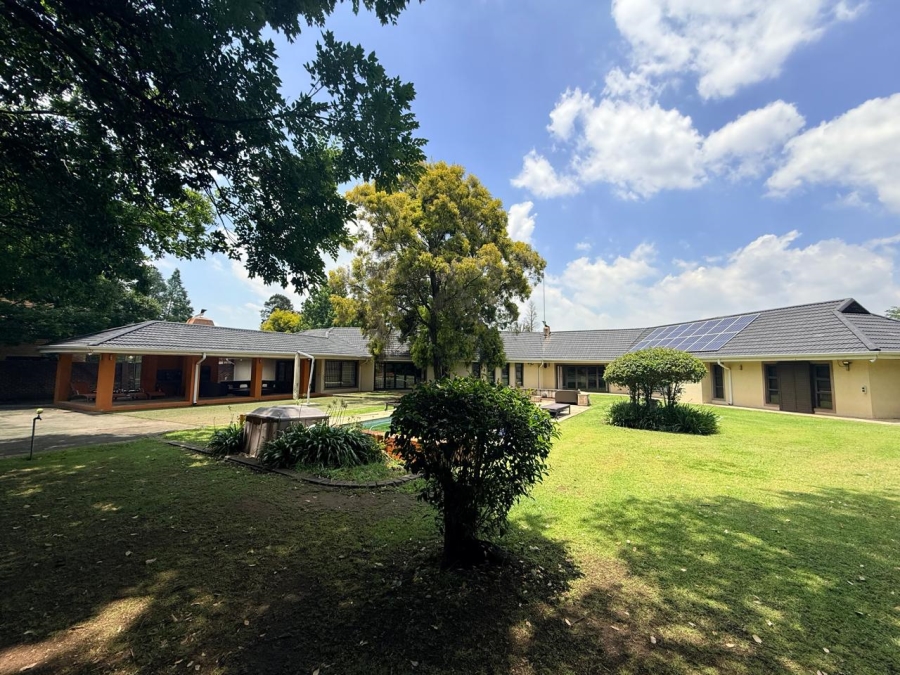 4 Bedroom Property for Sale in Three Rivers Proper Gauteng