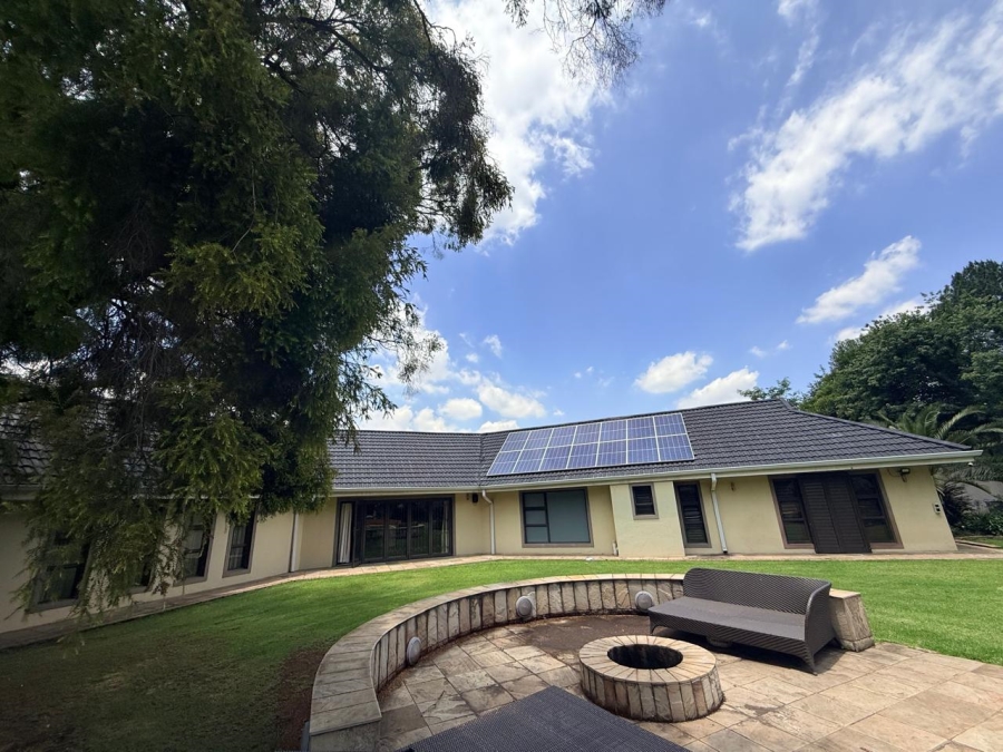 4 Bedroom Property for Sale in Three Rivers Proper Gauteng