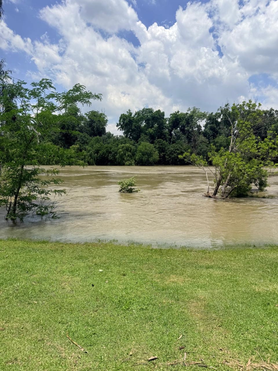 4 Bedroom Property for Sale in Three Rivers Proper Gauteng