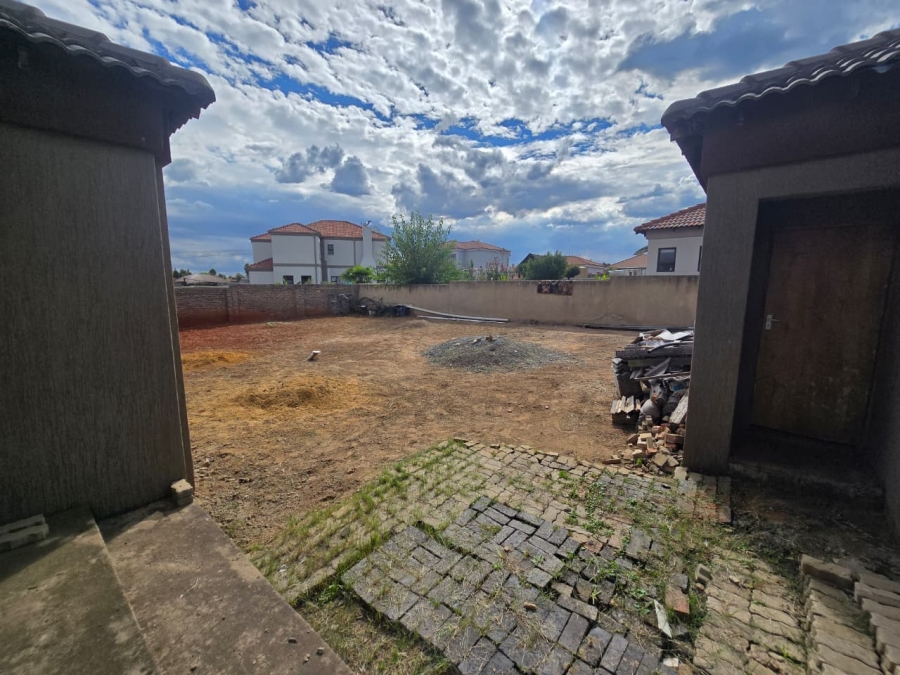 4 Bedroom Property for Sale in Three Rivers East Gauteng