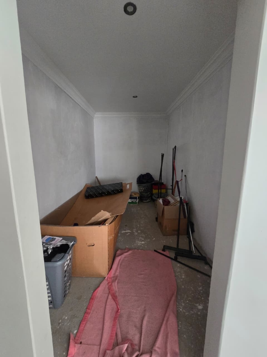 4 Bedroom Property for Sale in Three Rivers East Gauteng