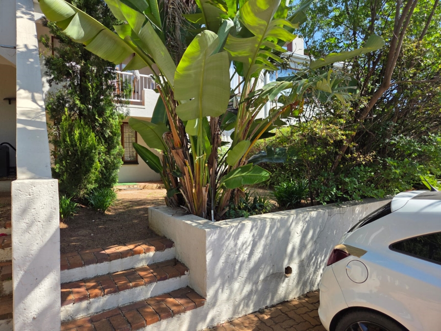 2 Bedroom Property for Sale in Sunninghill Gauteng