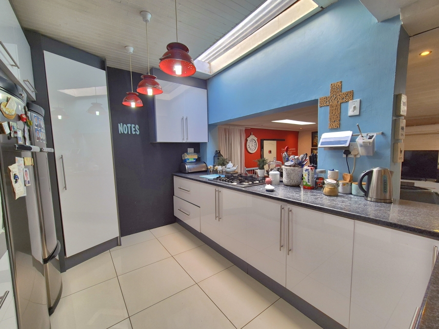 3 Bedroom Property for Sale in Dalview Gauteng