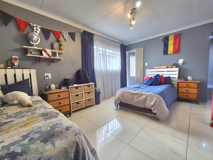 3 Bedroom Property for Sale in Dalview Gauteng