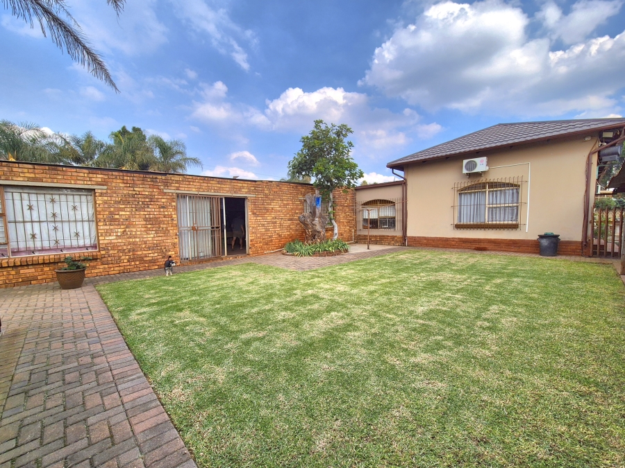 3 Bedroom Property for Sale in Dalview Gauteng