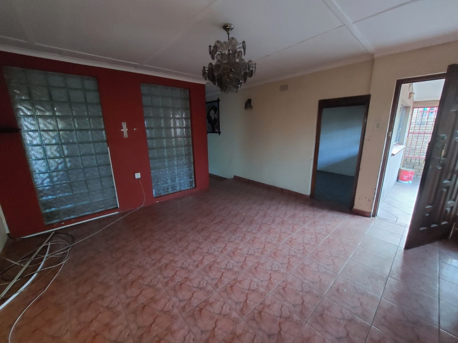 4 Bedroom Property for Sale in Shalimar Ridge Gauteng