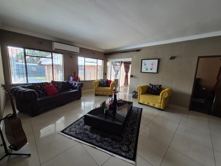 3 Bedroom Property for Sale in Vanderbijlpark Sw 2 Gauteng