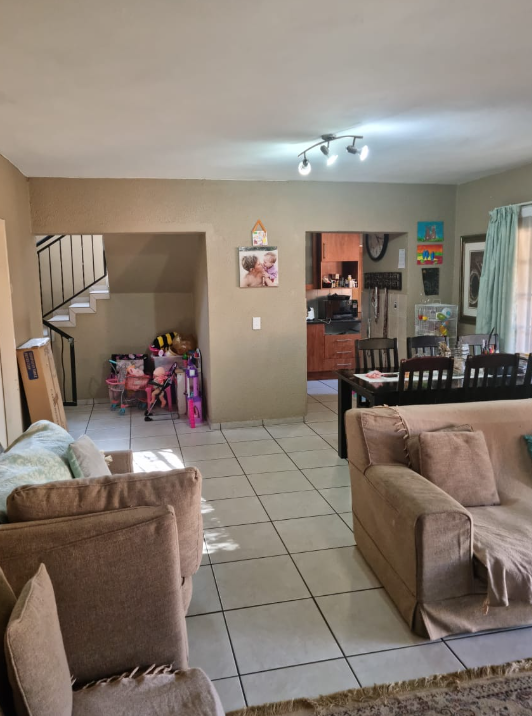 To Let 3 Bedroom Property for Rent in Wilgeheuwel Gauteng