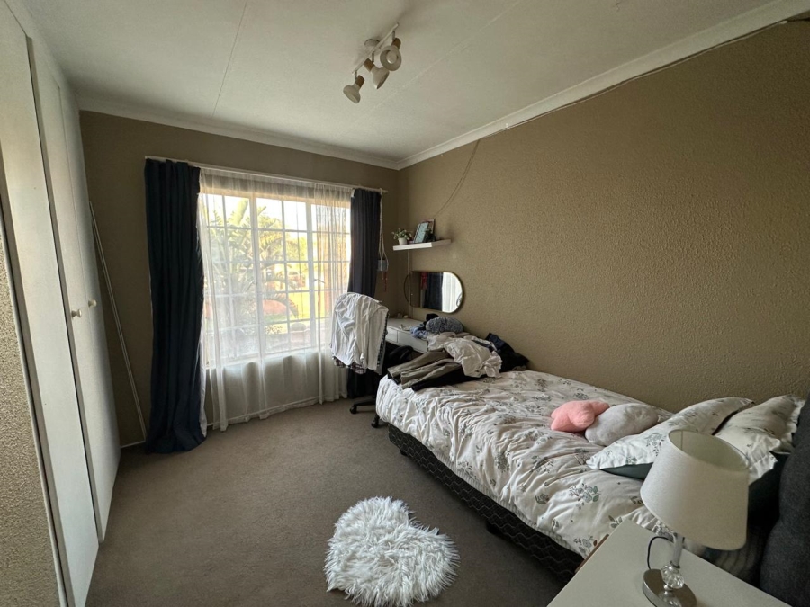 3 Bedroom Property for Sale in Wilgeheuwel Gauteng