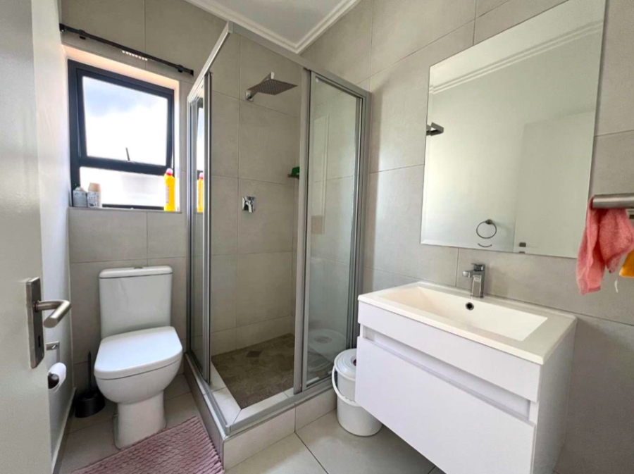 To Let 2 Bedroom Property for Rent in Sunninghill Gauteng