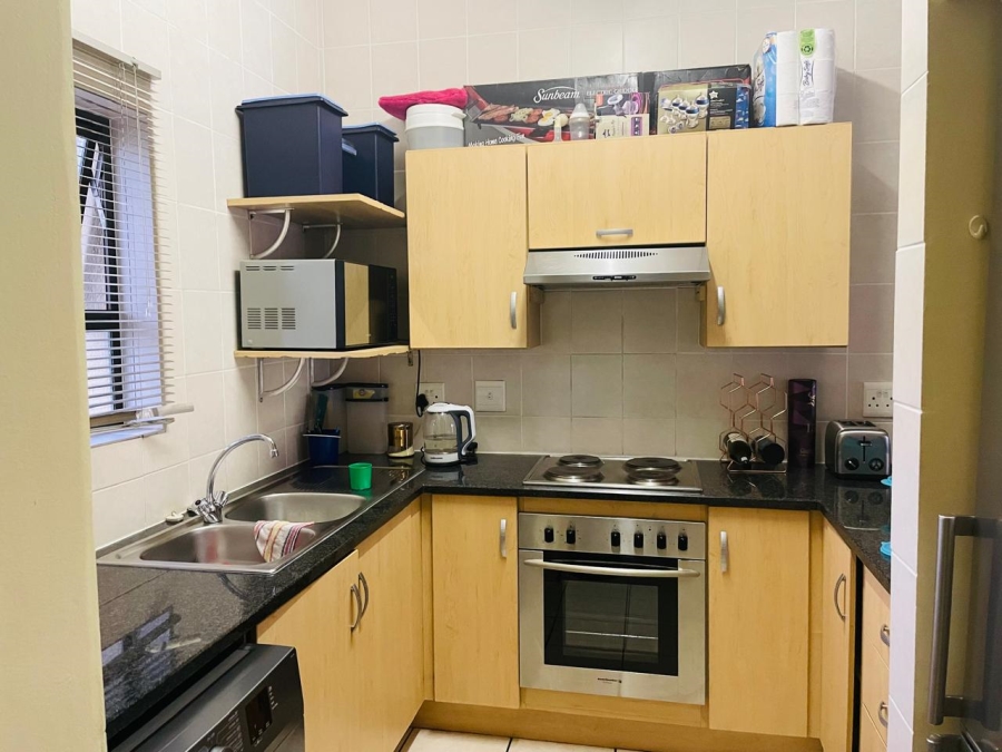 2 Bedroom Property for Sale in Lonehill Gauteng