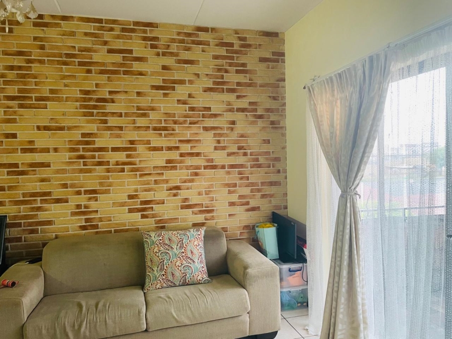 2 Bedroom Property for Sale in Lonehill Gauteng