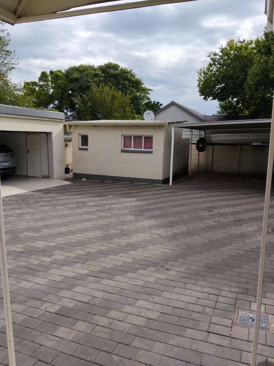 Commercial Property for Sale in Erasmia Gauteng