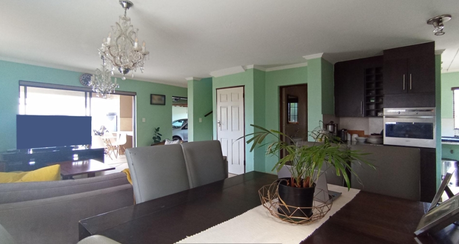 3 Bedroom Property for Sale in Raslouw Gauteng