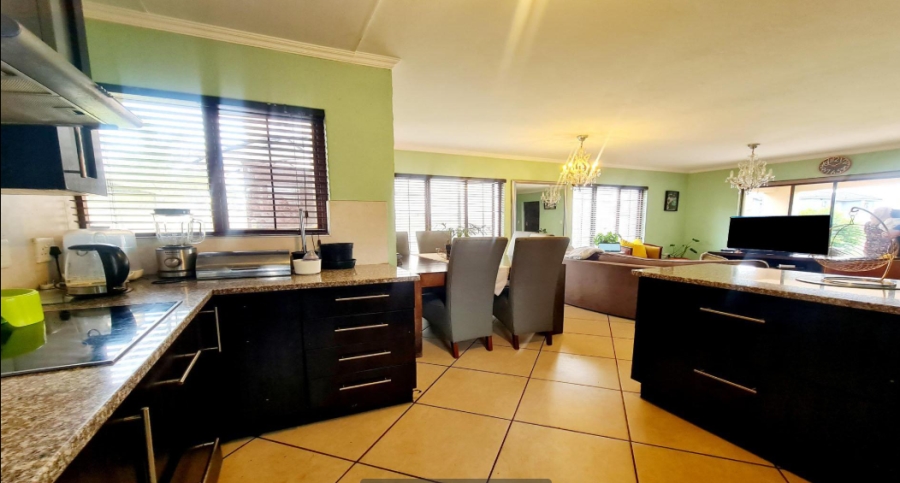 3 Bedroom Property for Sale in Raslouw Gauteng