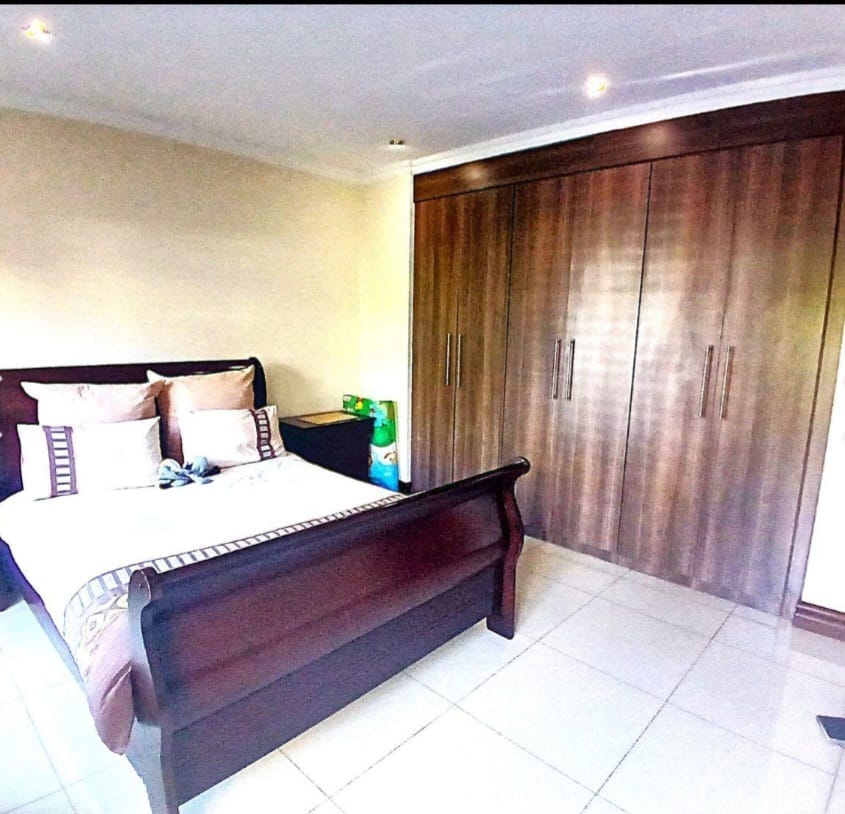 4 Bedroom Property for Sale in Blue Valley Golf Estate Gauteng