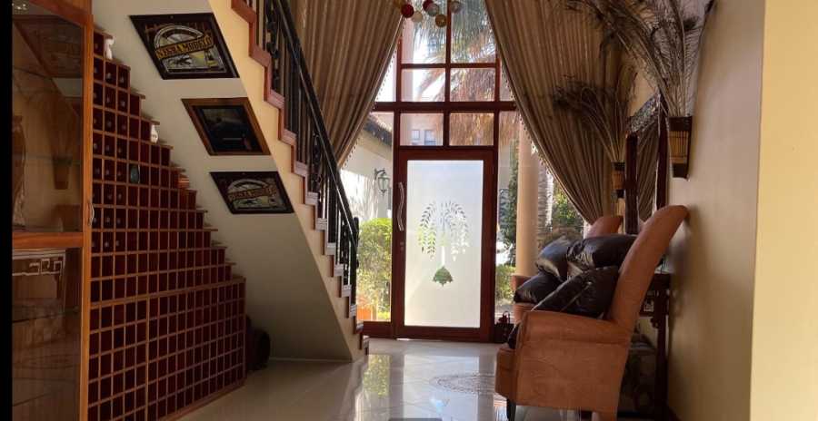 6 Bedroom Property for Sale in Blue Valley Golf Estate Gauteng