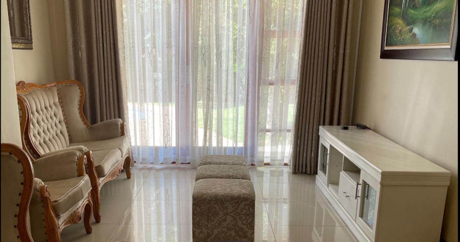 6 Bedroom Property for Sale in Blue Valley Golf Estate Gauteng