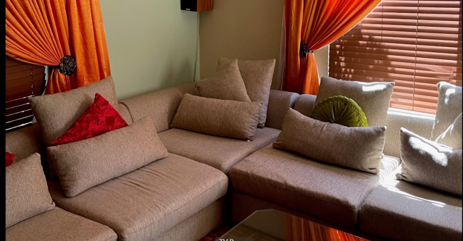 6 Bedroom Property for Sale in Blue Valley Golf Estate Gauteng