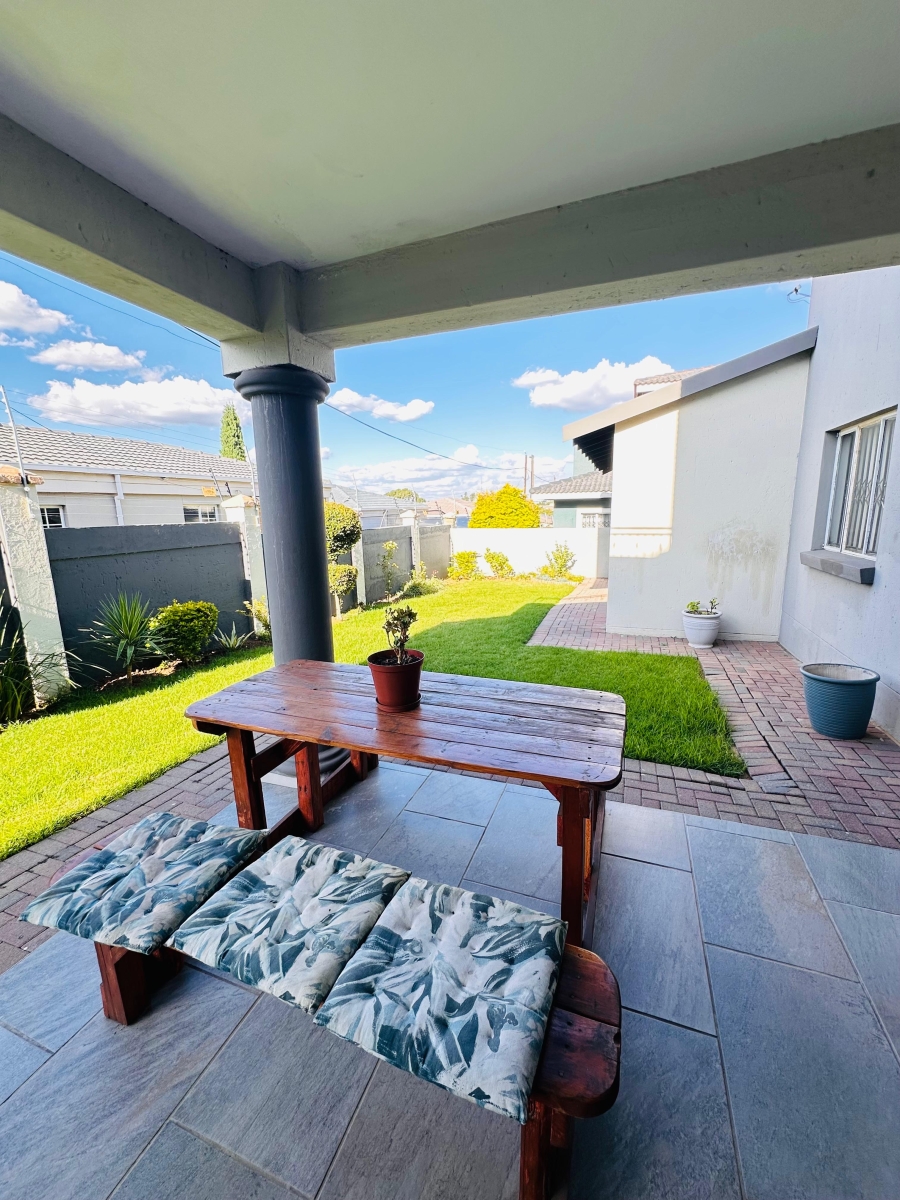 To Let 3 Bedroom Property for Rent in Noordwyk Gauteng