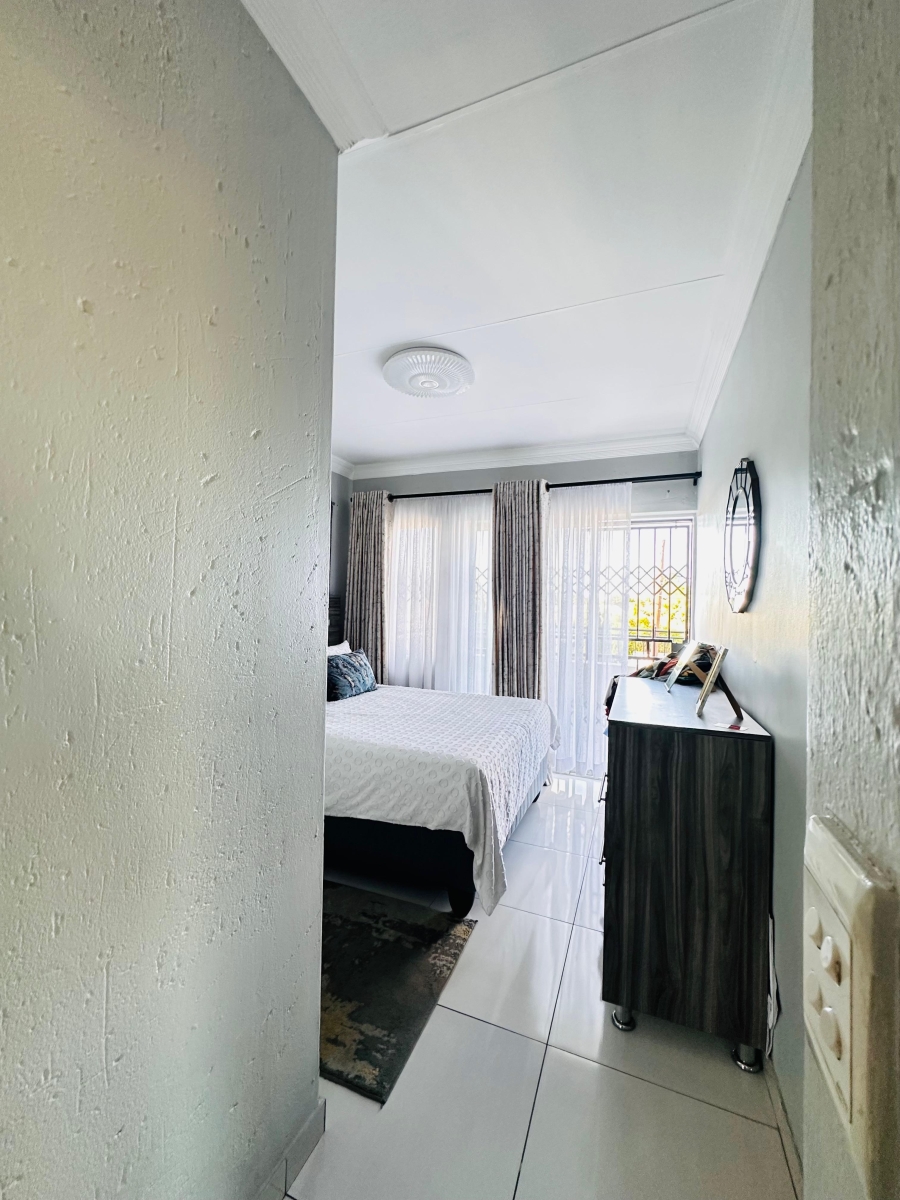 To Let 3 Bedroom Property for Rent in Noordwyk Gauteng